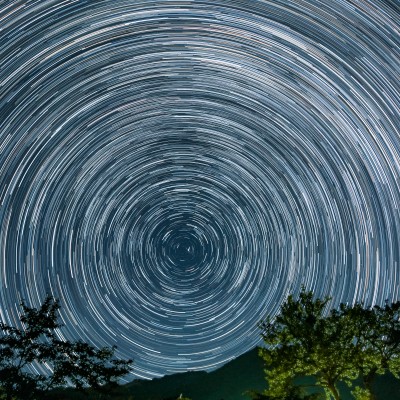 늦었지만 한바퀴 돌려돌려 돌림판